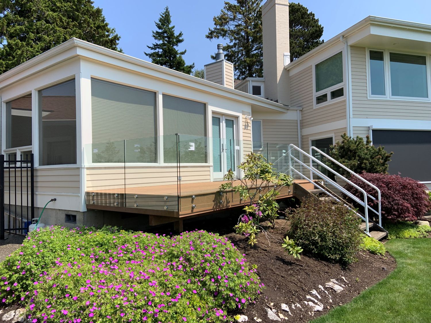Northwest Glass LLC