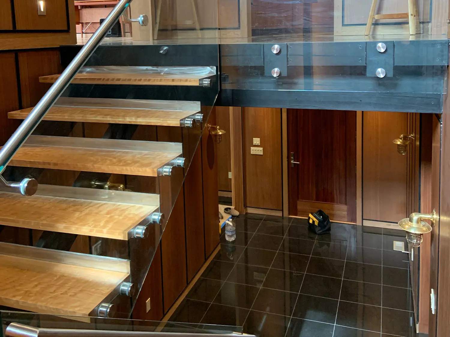 Northwest Glass LLC