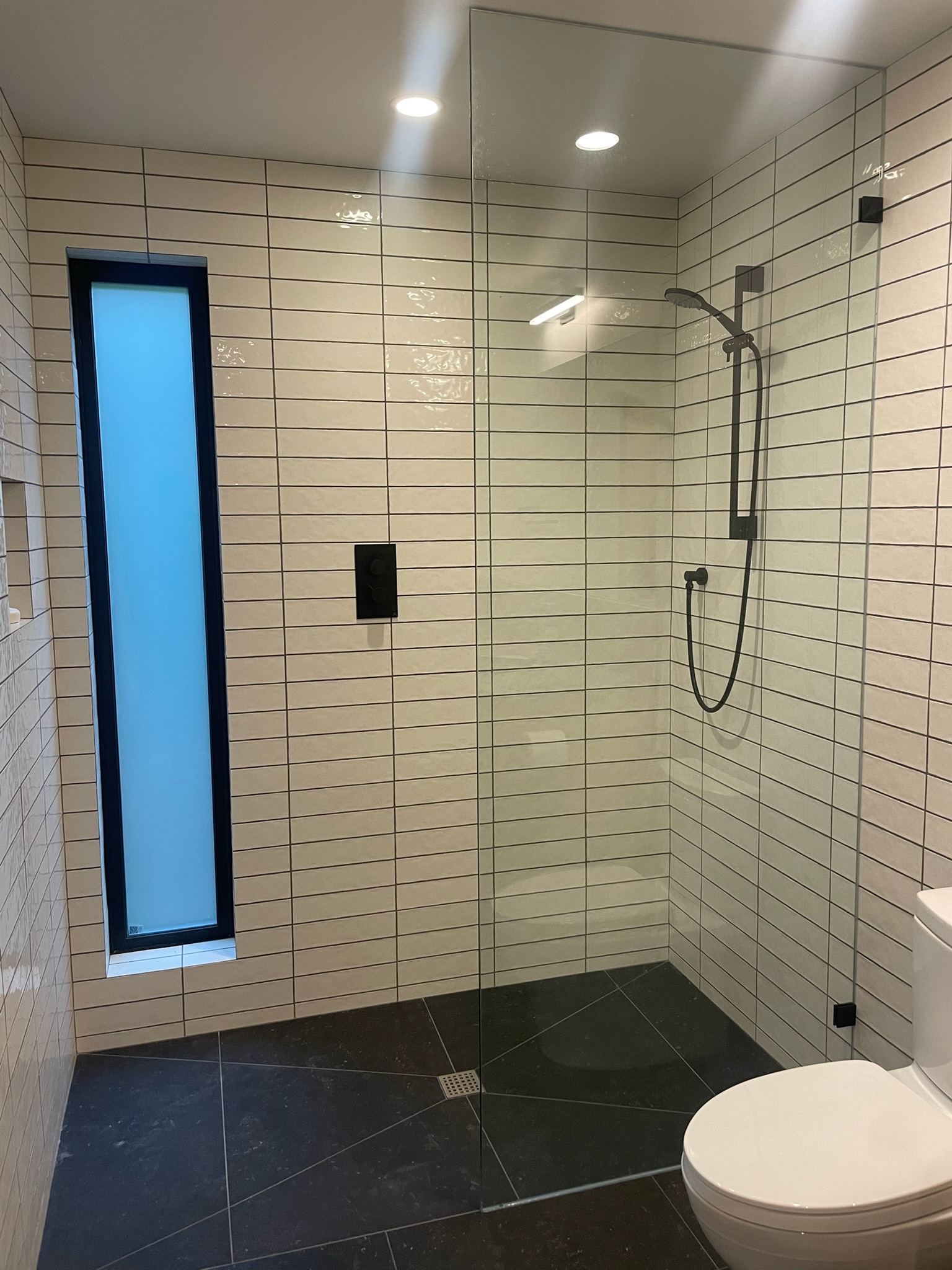 Northwest Glass LLC